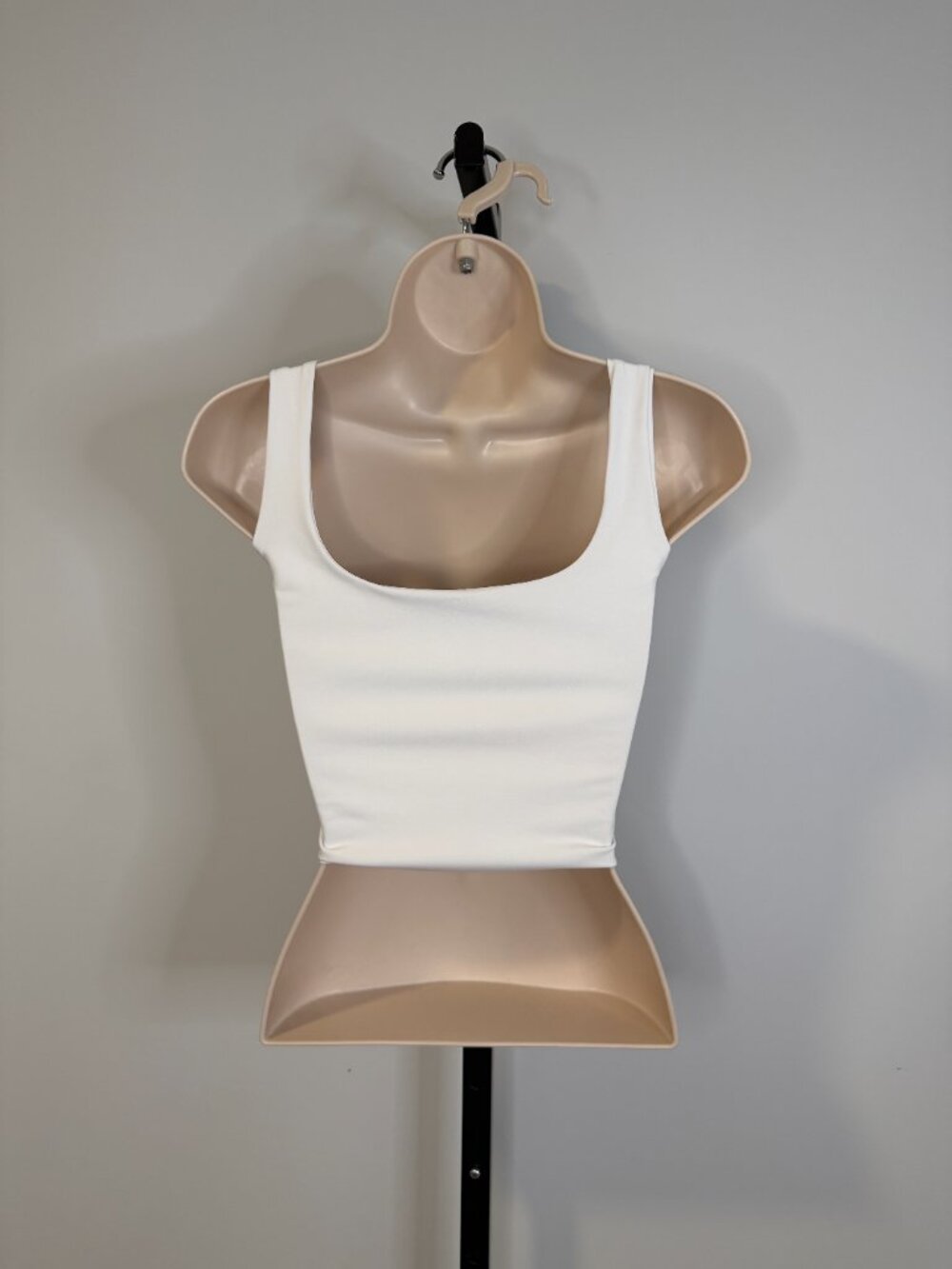 unbranded White Sleeveless Tops - Size XS - Picture 2 of 2